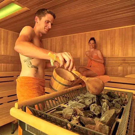 Zedernhof Gesundheits-&wellnesshotel Hotel Stamsried