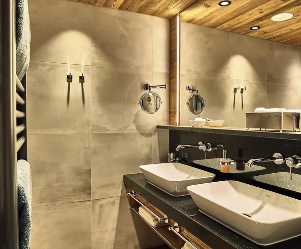 Zedernhof Gesundheits- & Wellnesshotel 3*
